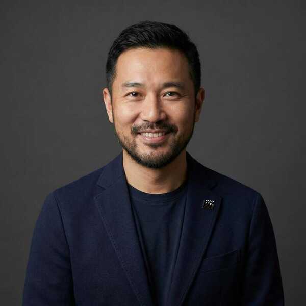 17c一起草导演专家张明远